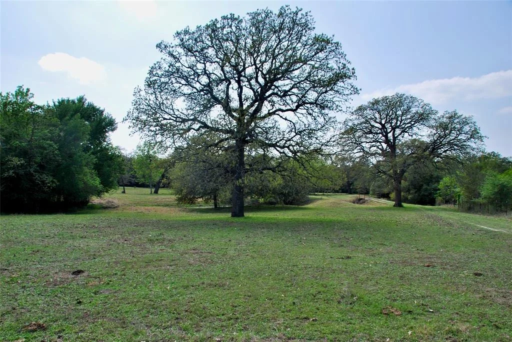 Photo of 1801 County Road 381