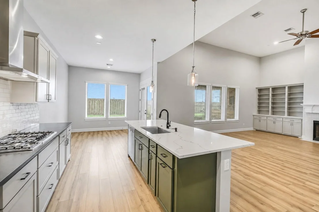 Photo of 10015 Goliad Drive