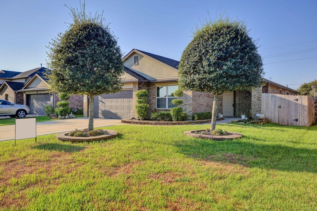 Photo of 1830 Crystal Waters Drive
