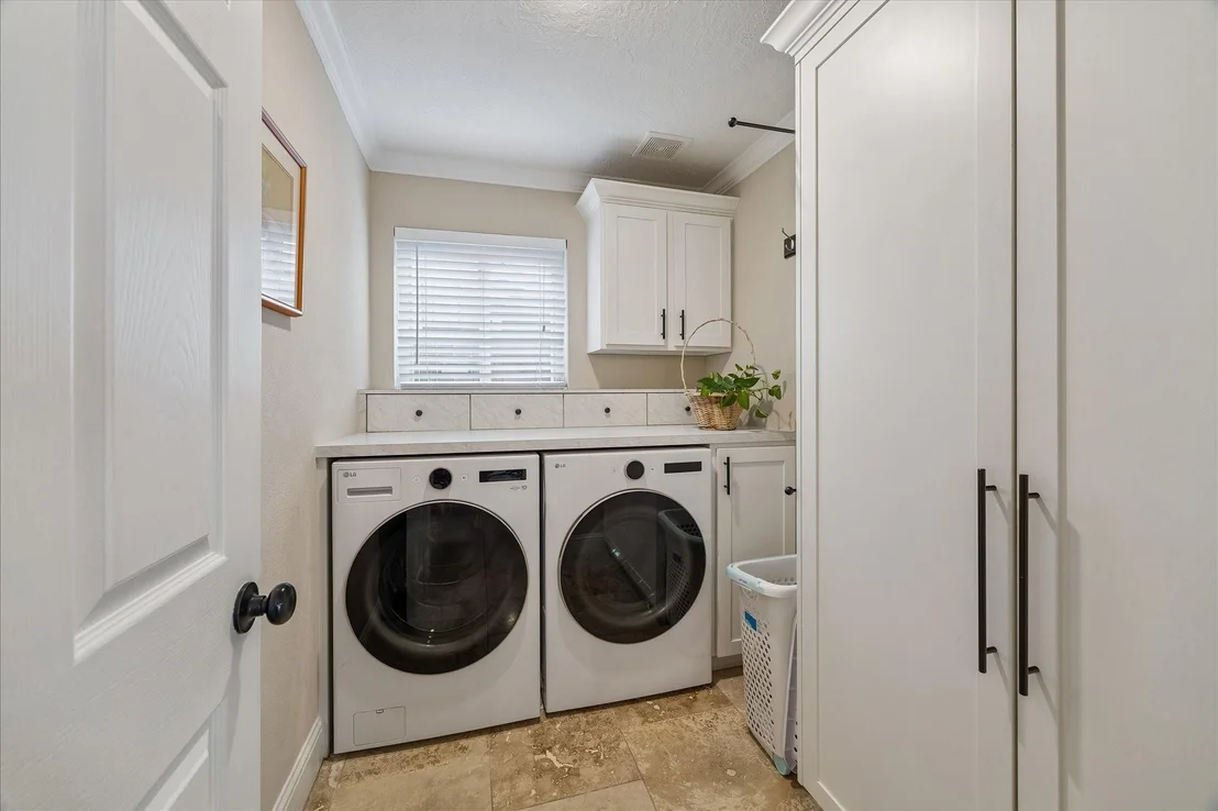 Photo of 5402 Valkeith Drive