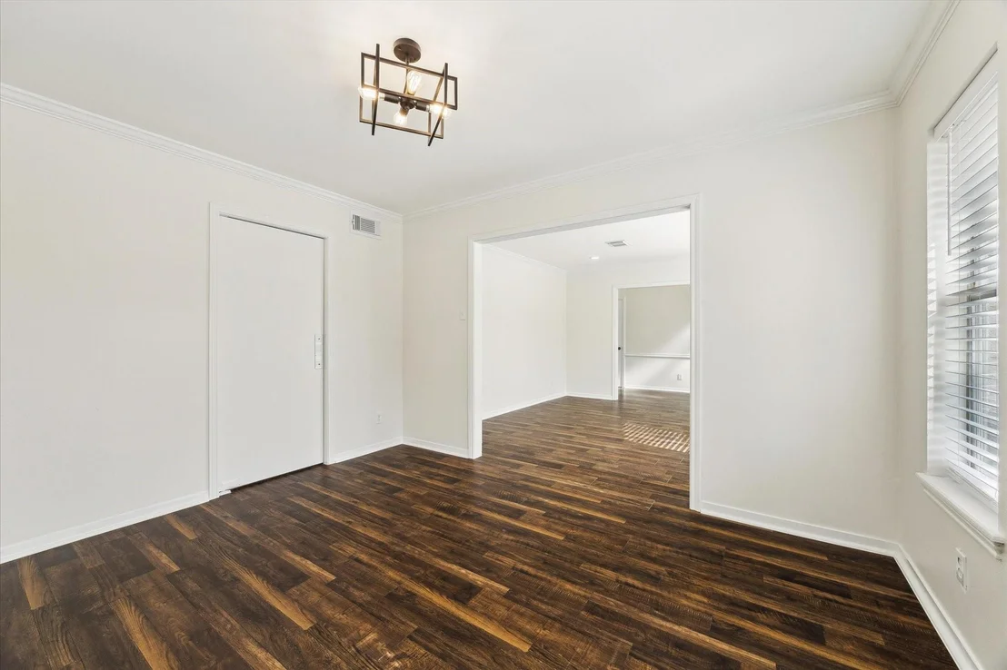 Photo of 4115 Elderwood Drive