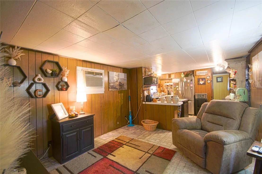 Photo of 422 Barbara Drive