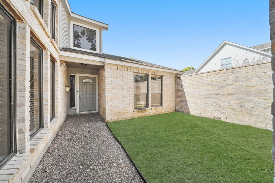 Photo of 1707 Hoyt Lane