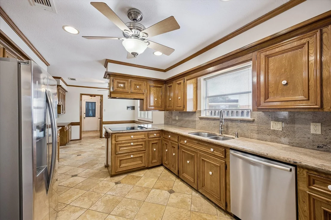 Photo of 15711 Brook Forest Drive