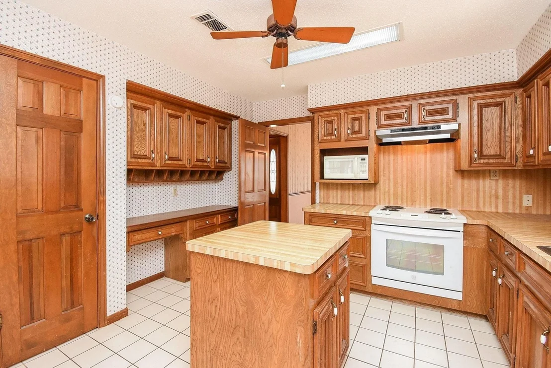 Photo of 22907 Rosehollow Trail