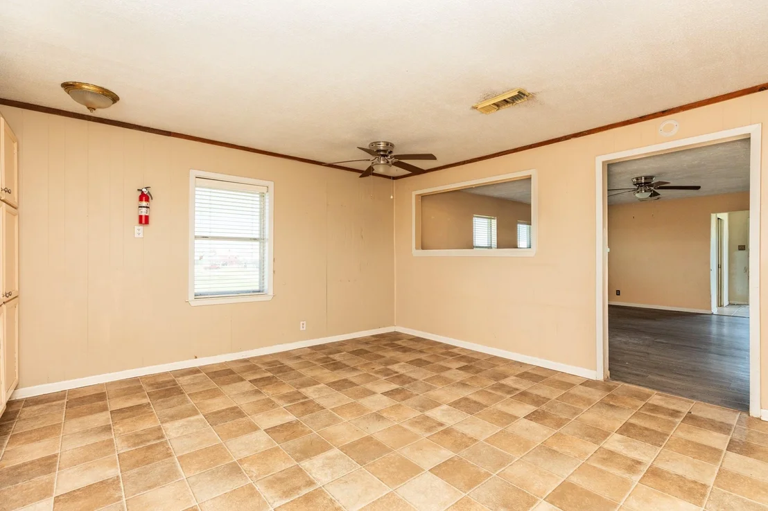 Photo of 910 Monument Drive