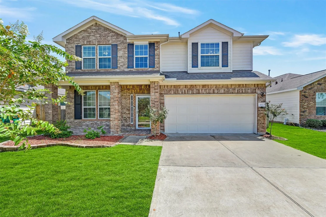 Photo of 410 Havenstone Lane