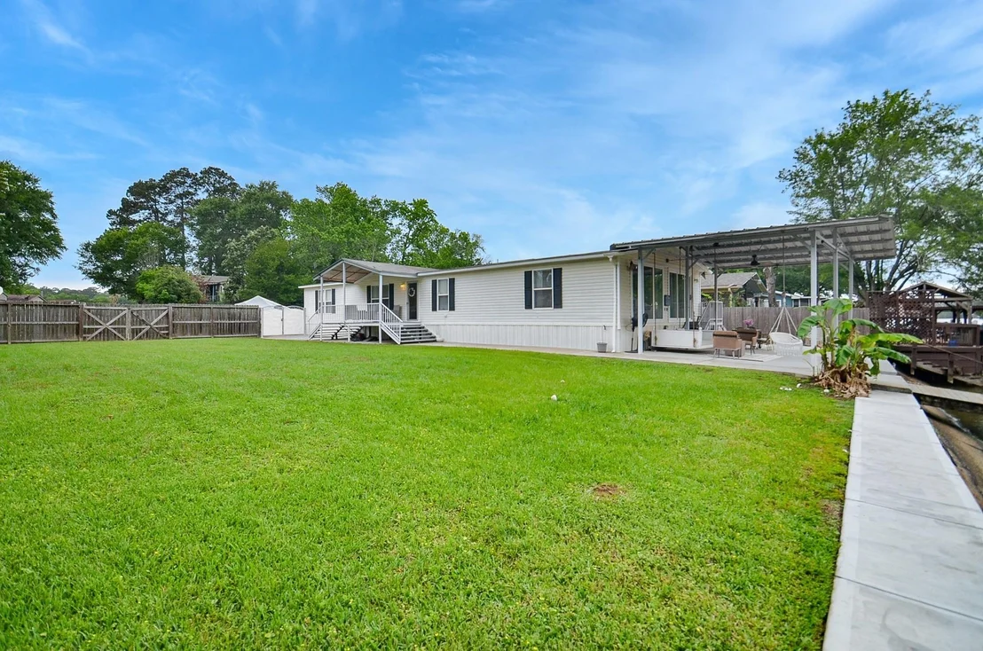 Photo of 14184 Shadow Bay Drive