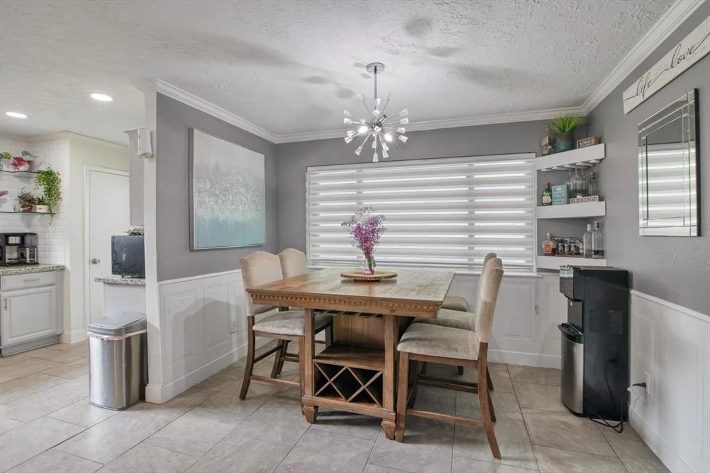 Photo of 21214 Castlemont Lane