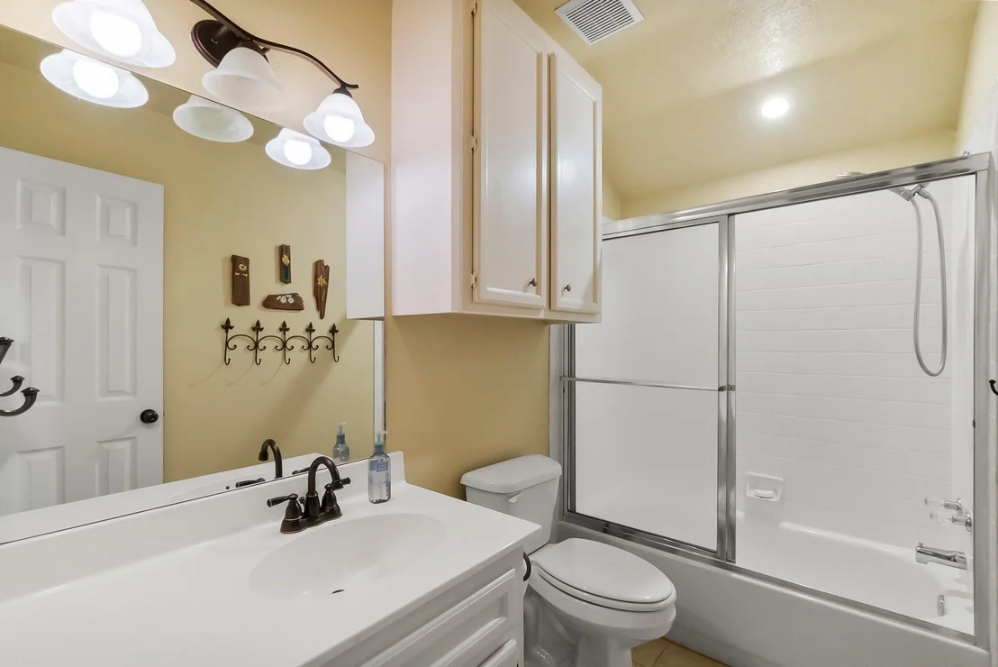 Photo of 292 Apple Valley Drive