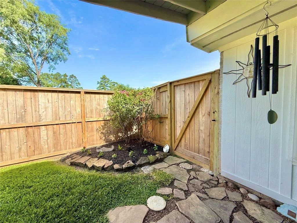 Photo of 5719 Walnutgate Drive