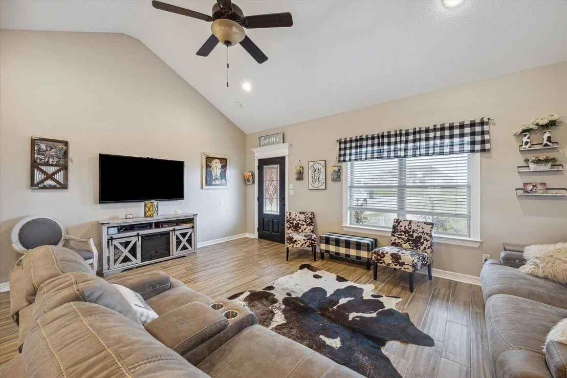 Photo of 5658 Longhorn Trail