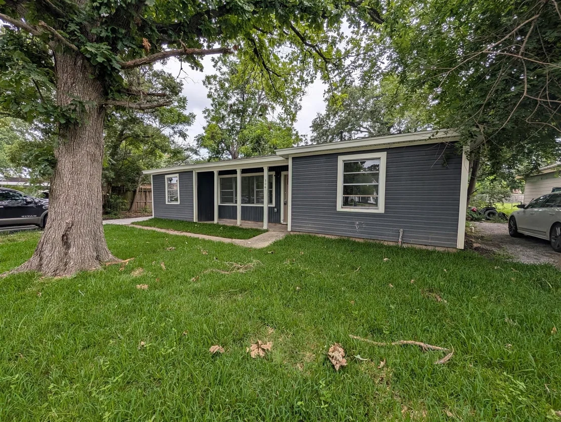Photo of 306 Allendale Road