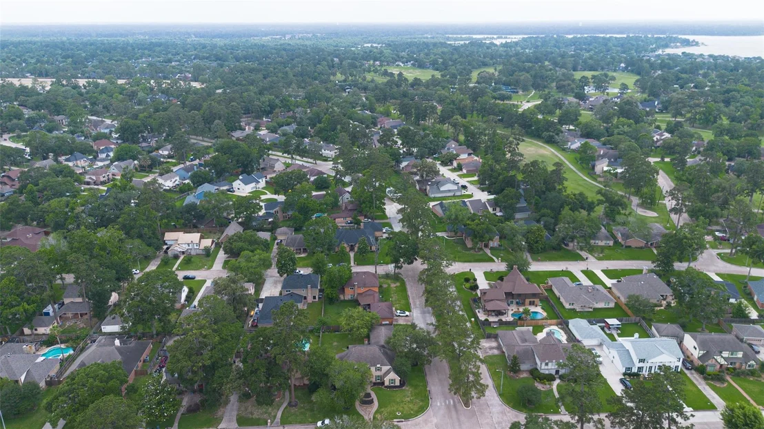 Photo of 7911 Pine Green Lane