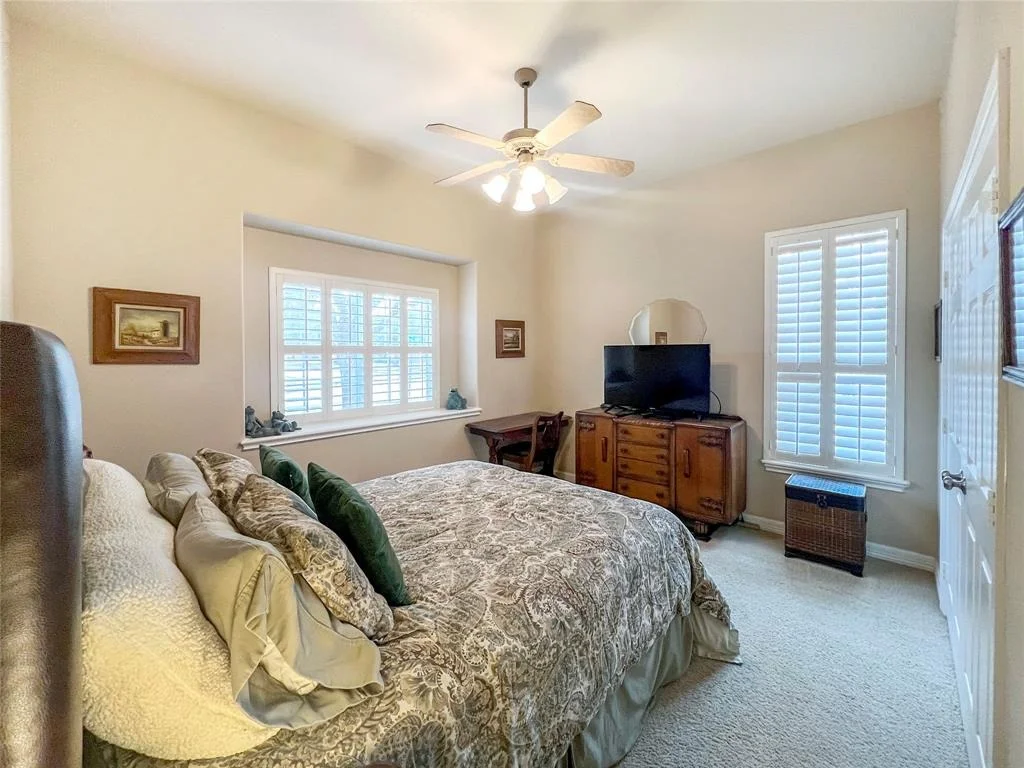 Photo of 141 Spanish Oak Circle