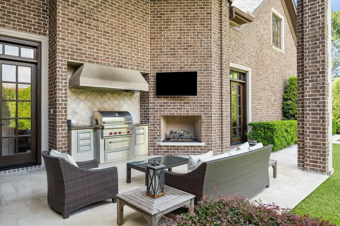 Photo of 5570 Doliver Drive