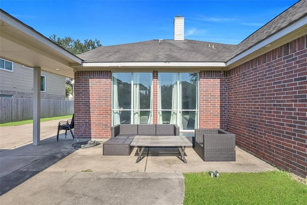 Photo of 8922 Ballinger Drive