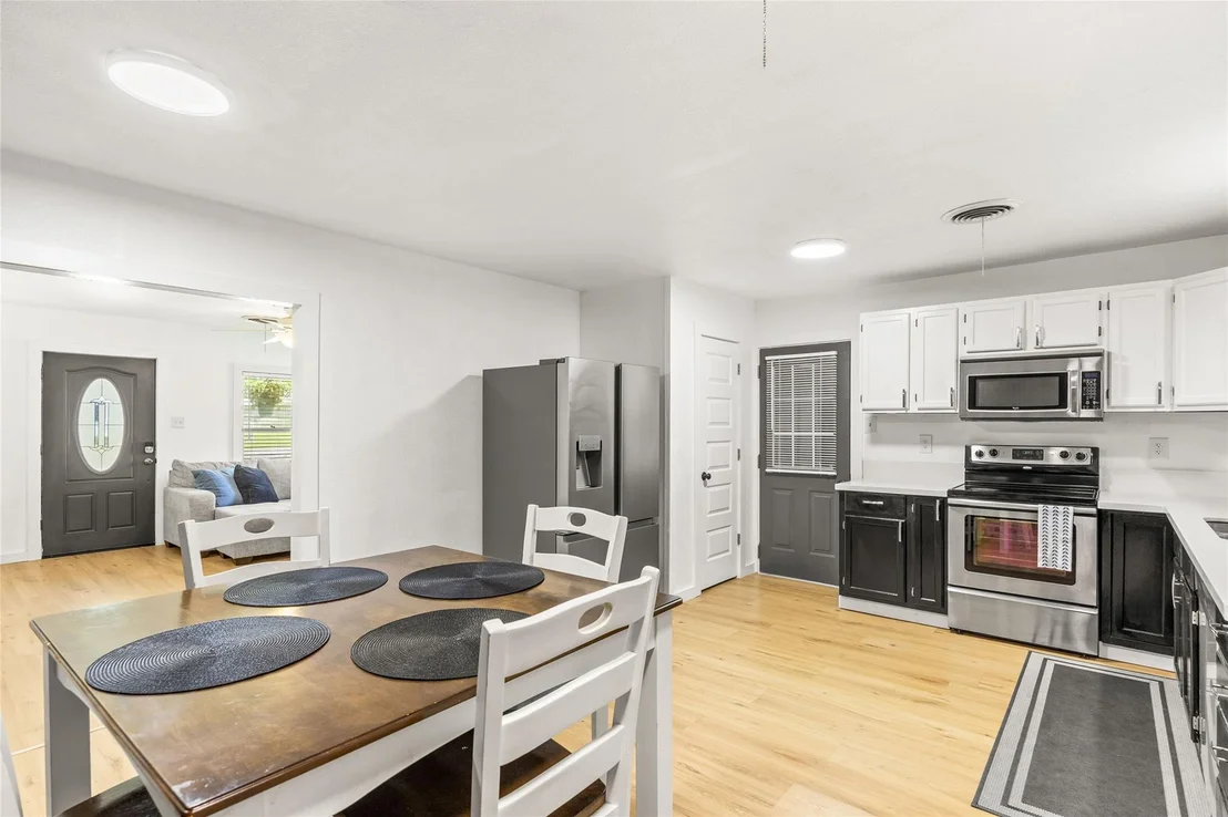 Photo of 205 Hampshire Drive