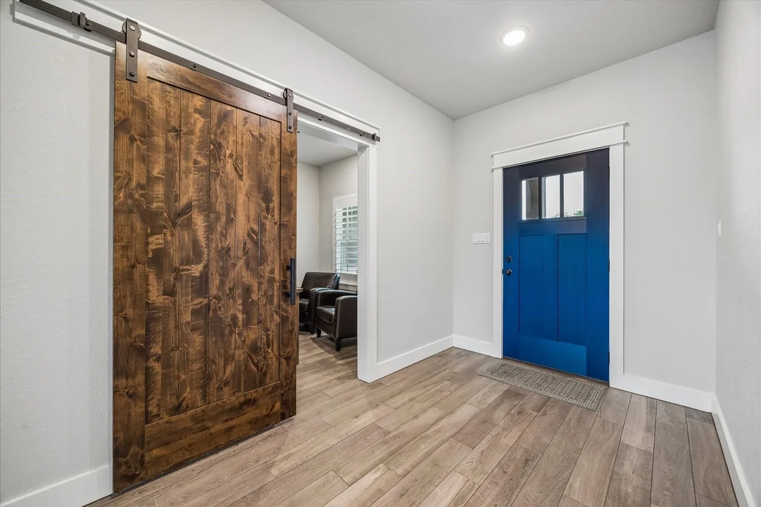 Photo of 111 Creekside Lane