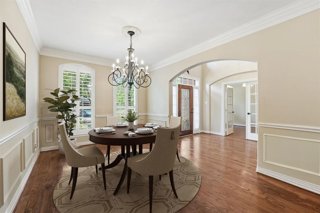 Photo of 16018 Lower Lake Drive