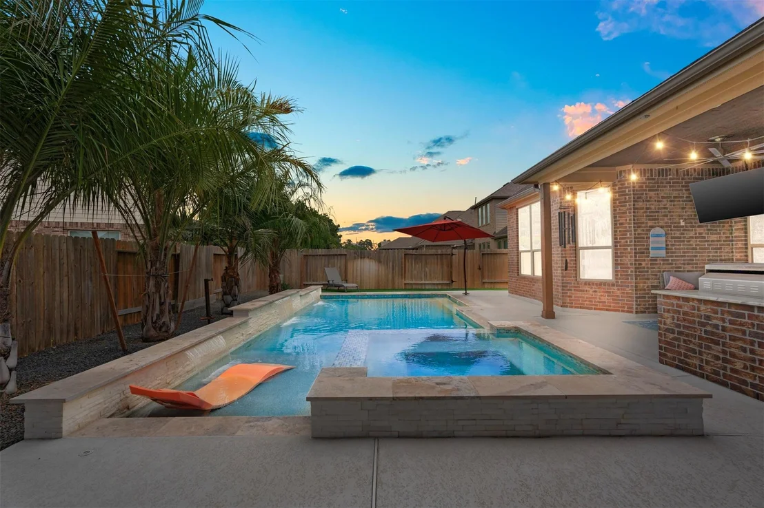 Photo of 9030 Lacombe Lane
