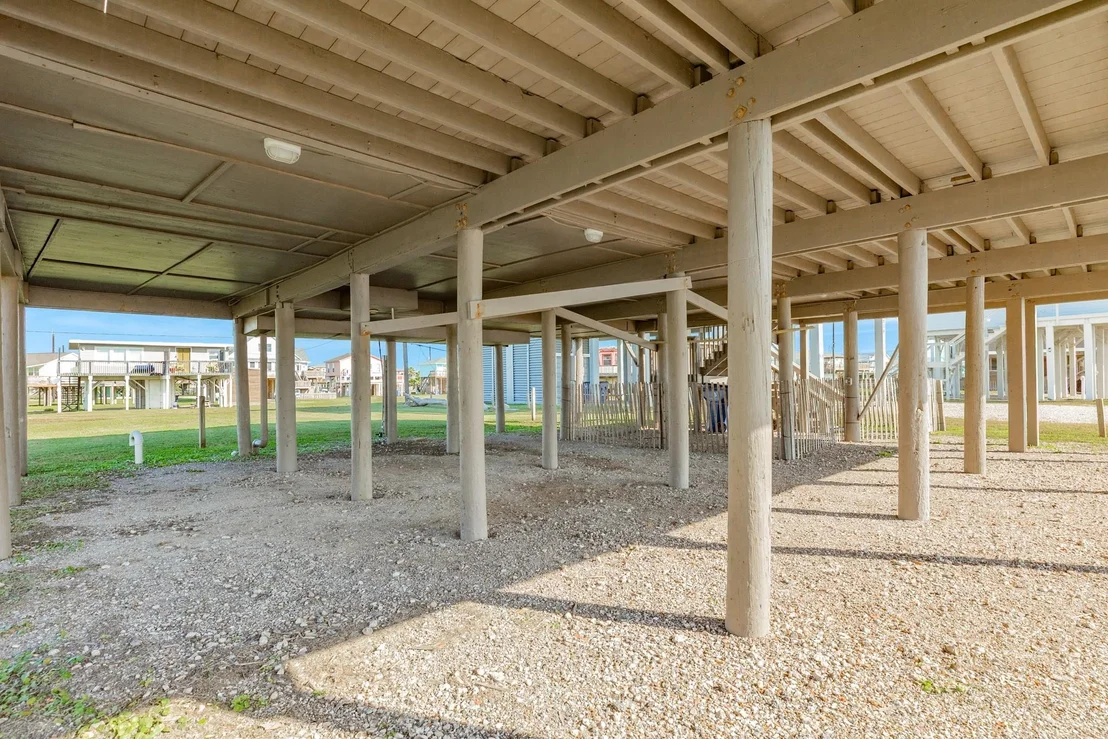 Photo of 722 Beach Drive
