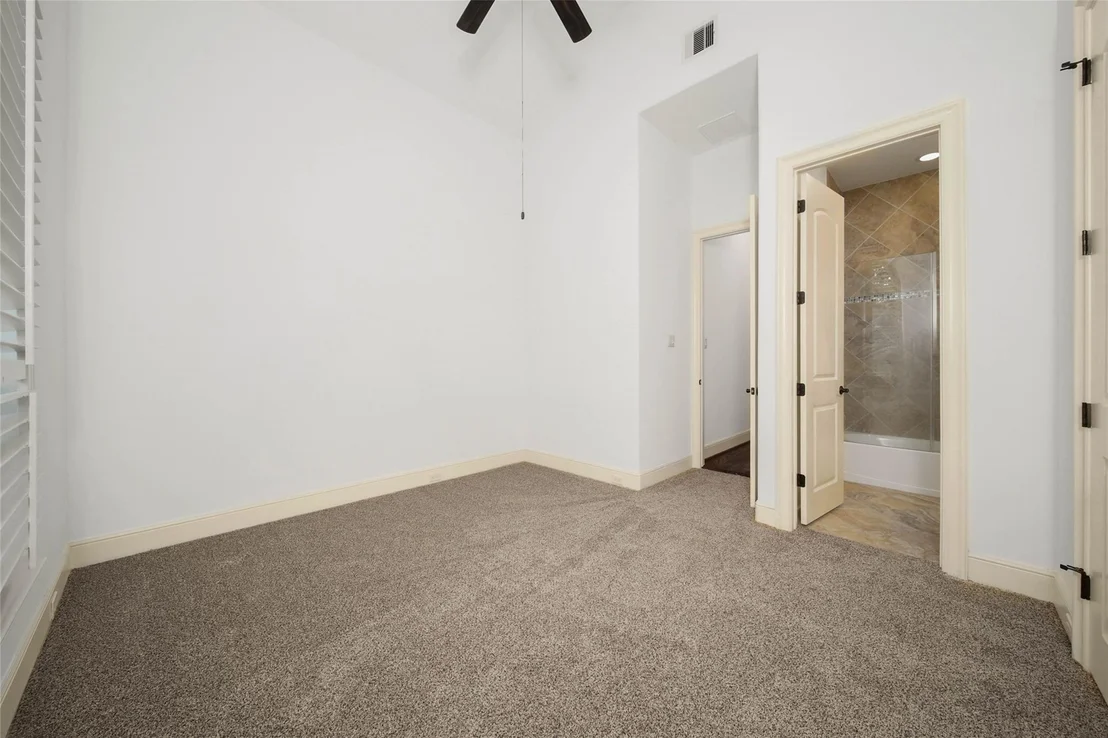 Photo of 5202 Creekland Circle