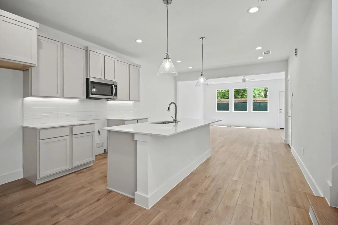 Photo of 3226 Drew Street