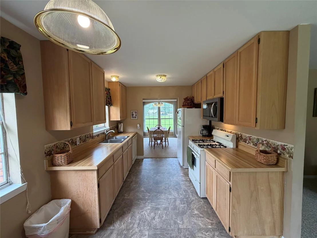 Photo of 114 Edgewater Street