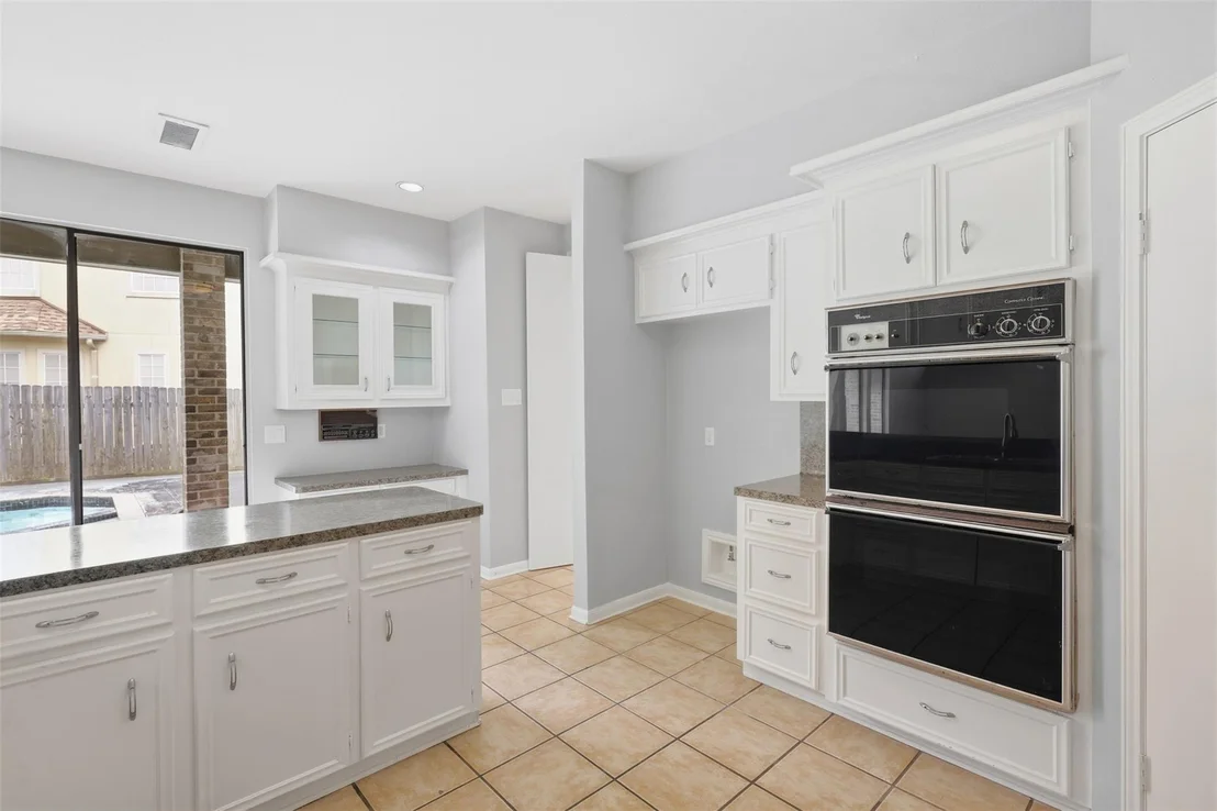 Photo of 12059 S Circle Drive