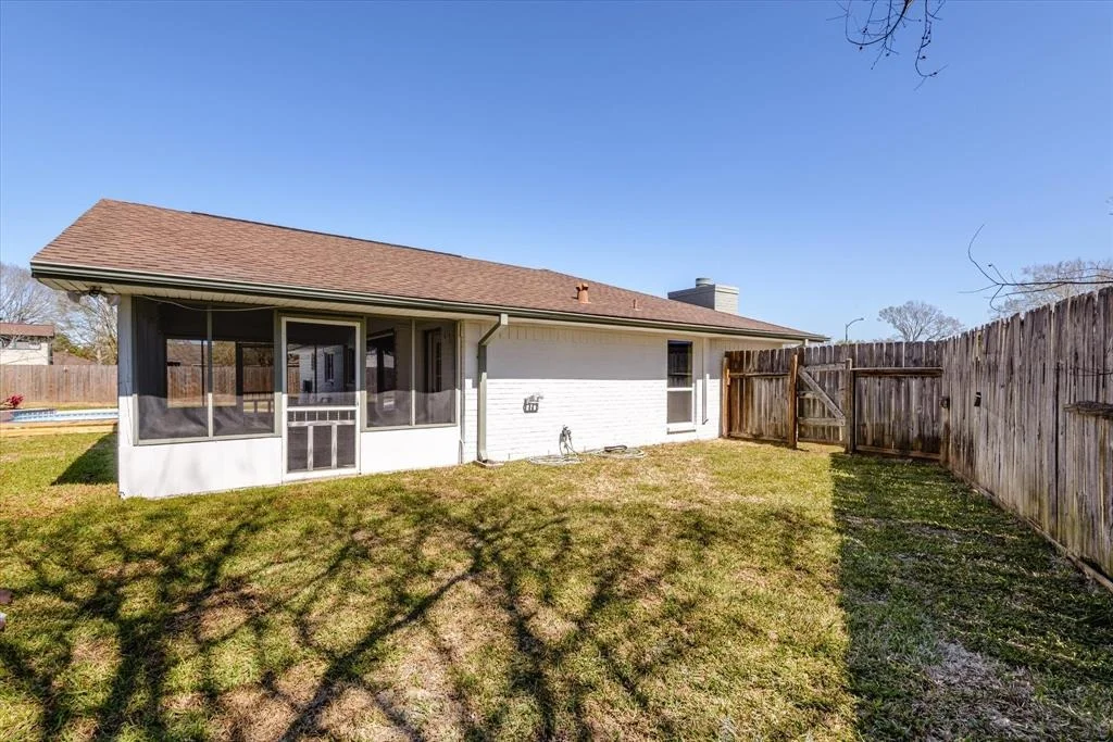 Photo of 403 Woodrail Drive