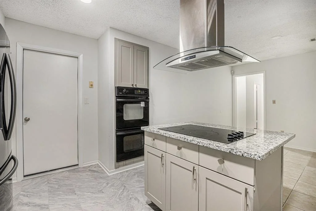 Photo of 6138 Linnhaven Drive
