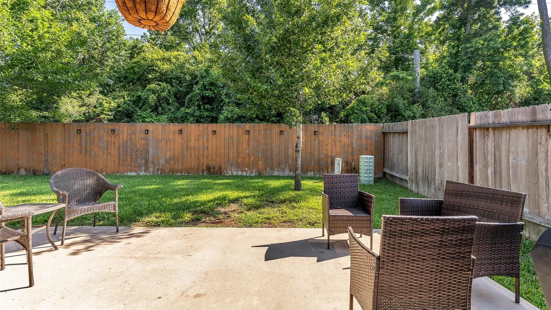 Photo of 2325 Garden Square Path