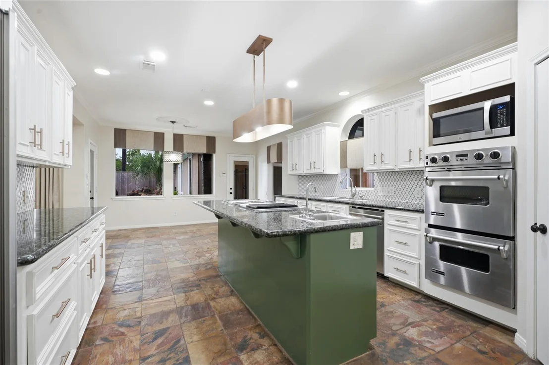 Photo of 4815 Bayfair Street