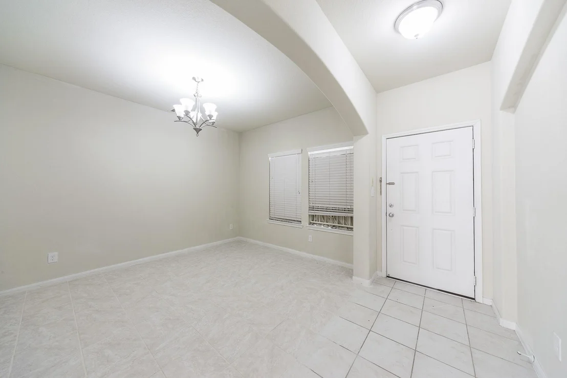 Photo of 7239 Autumn Sun Drive
