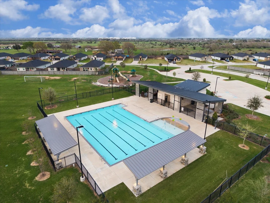 Photo of 1237 Waterside Trace
