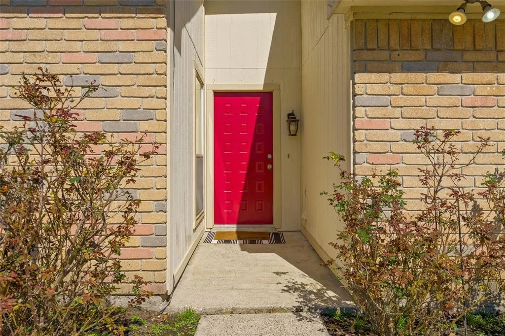 Photo of 25206 Lynbriar Lane