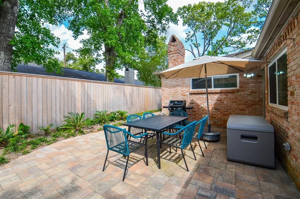 Photo of 2414 Briarbrook Drive