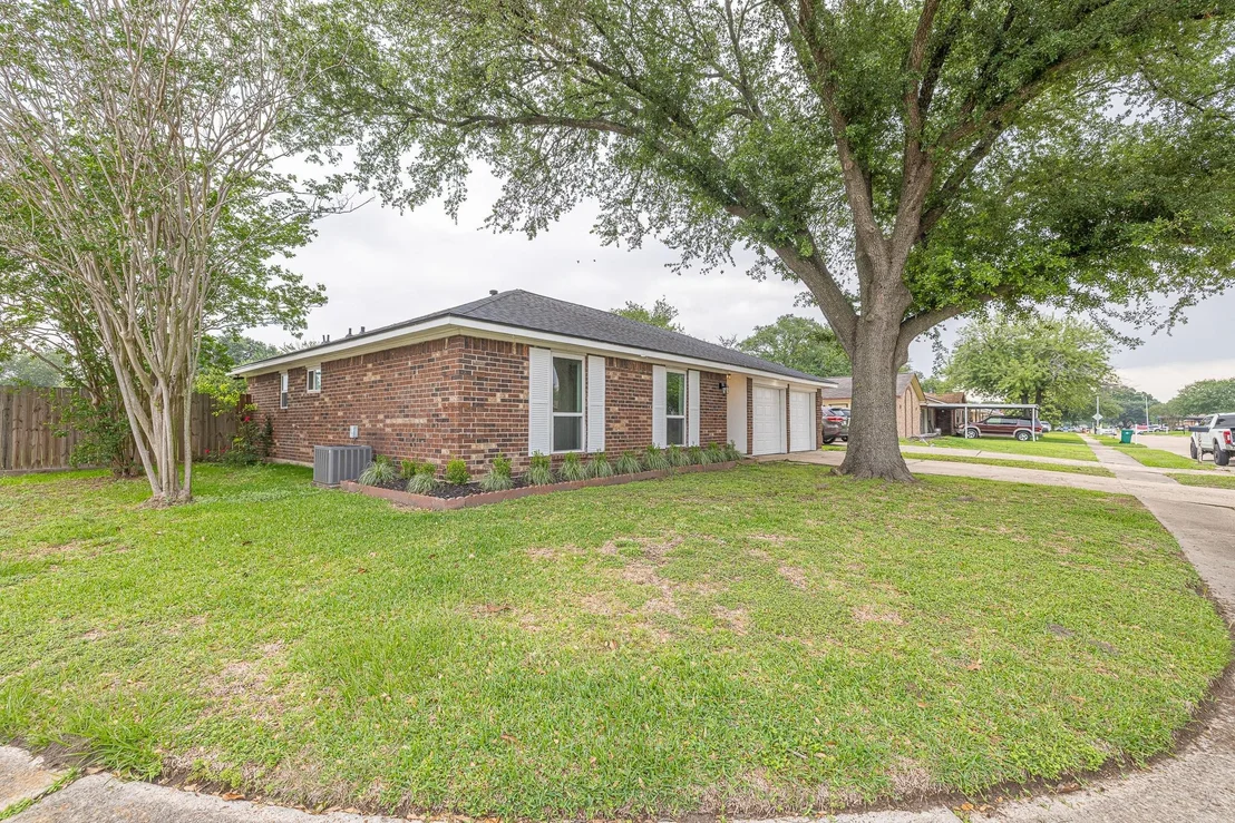 Photo of 4127 Alecia Drive