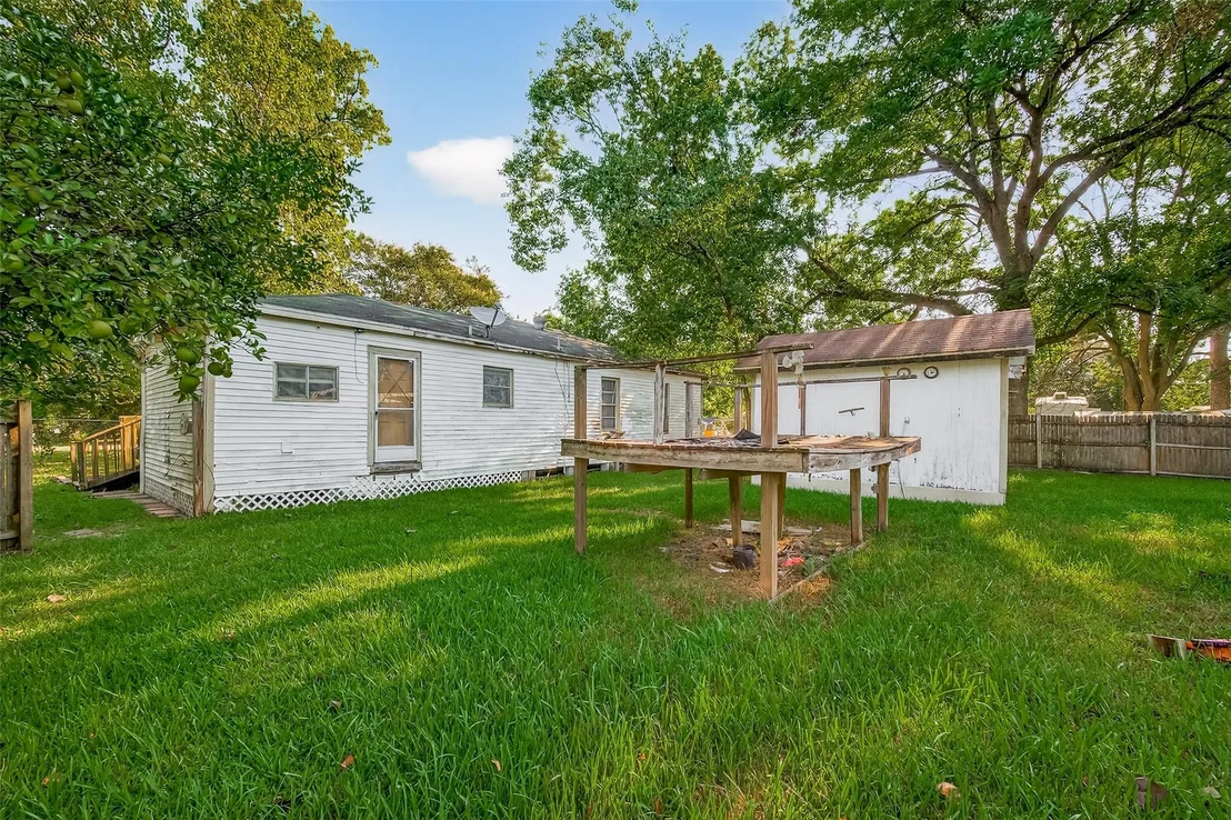 Photo of 605 Heather Gate Lane