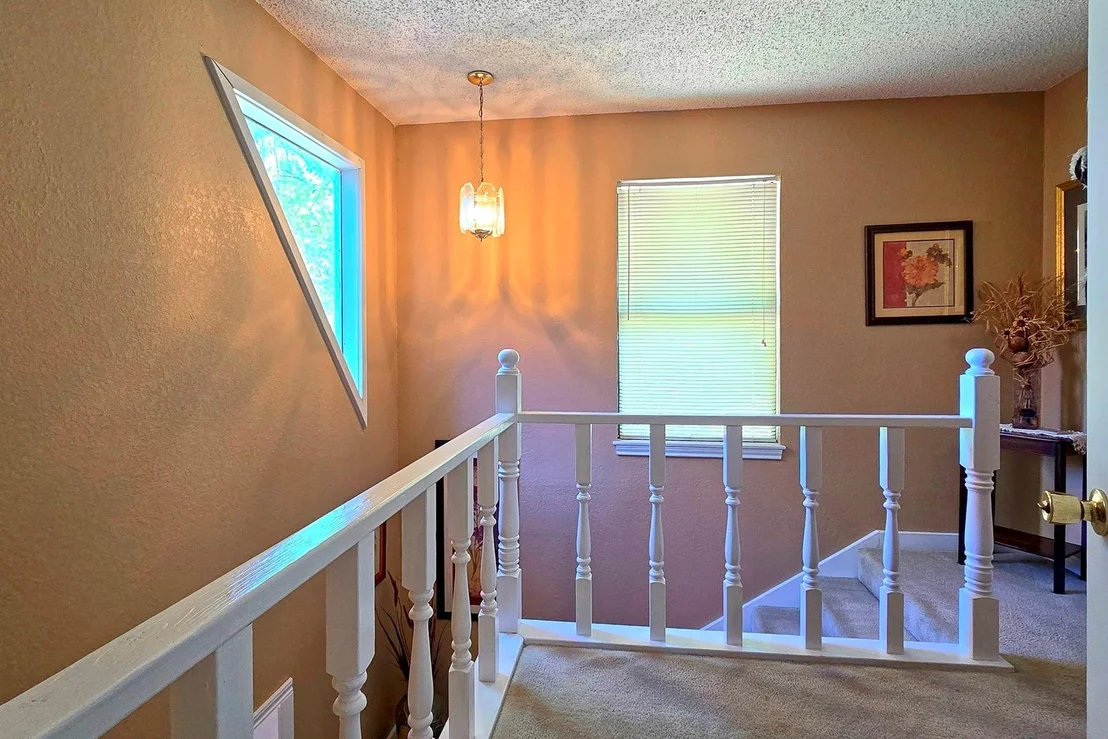 Photo of 670 Cedar Crest Circle