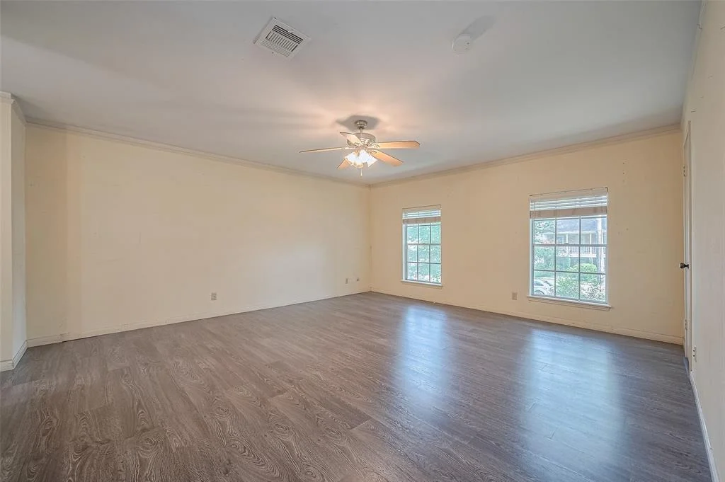 Photo of 5318 Foresthaven Drive