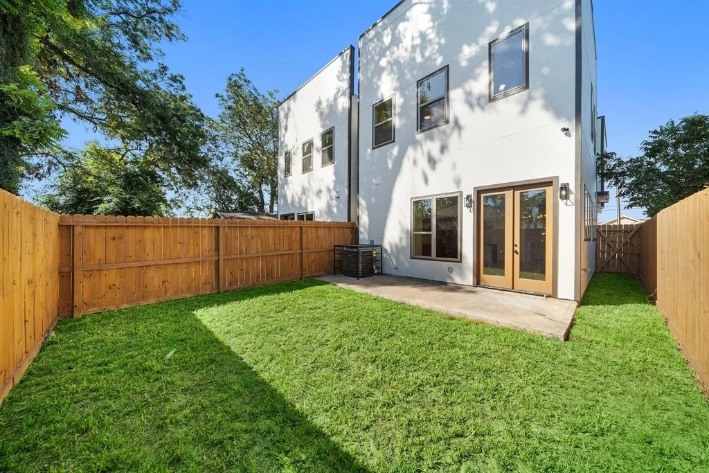 Photo of 5520 Terry Street