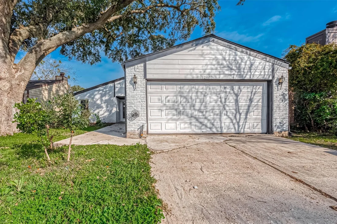 Photo of 12802 Sunset Dune Drive