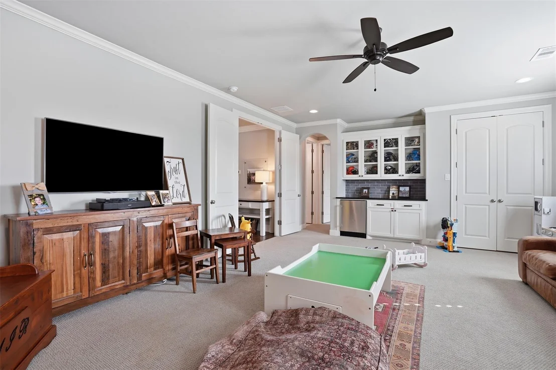 Photo of 1837 Quiet Oak Place