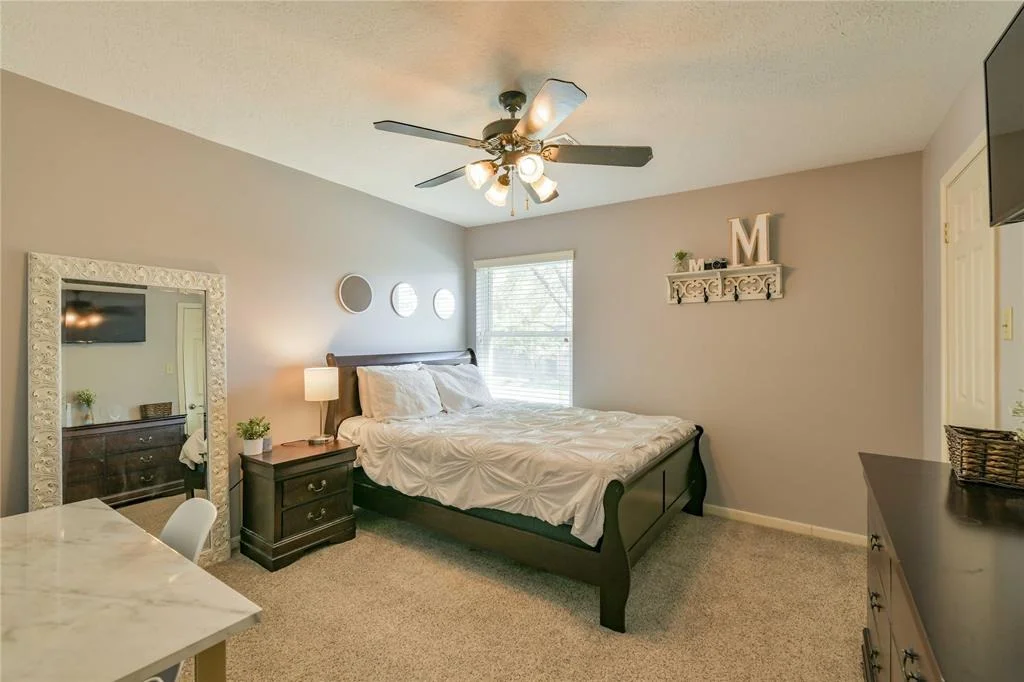 Photo of 16615 Aldenham Place