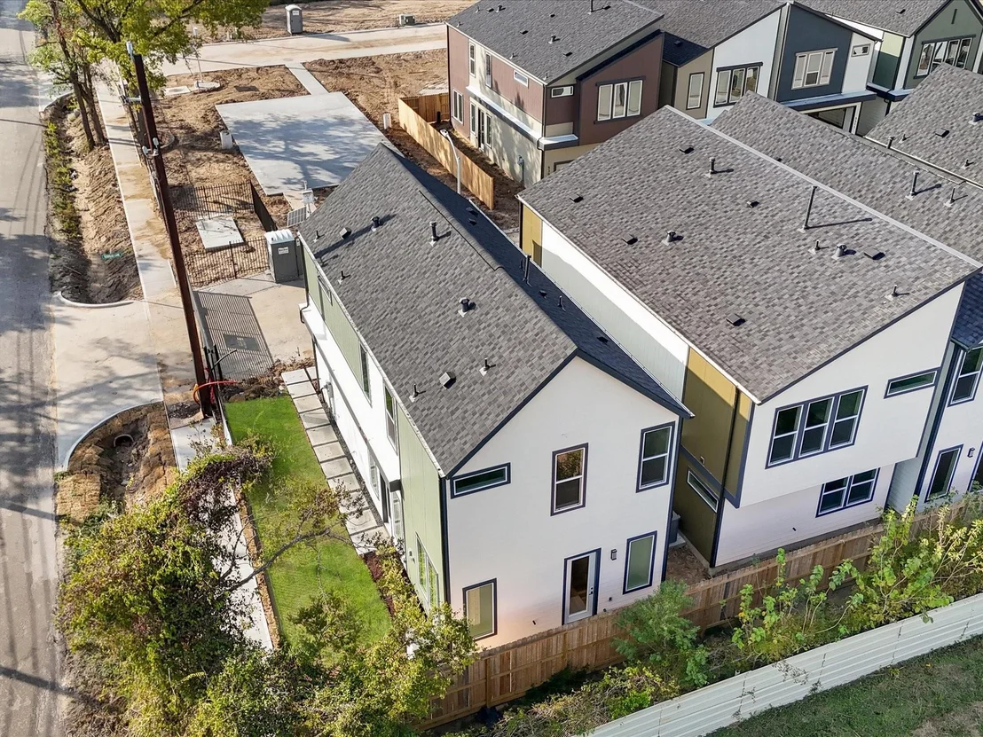 Photo of 5310 Teodoro Lane