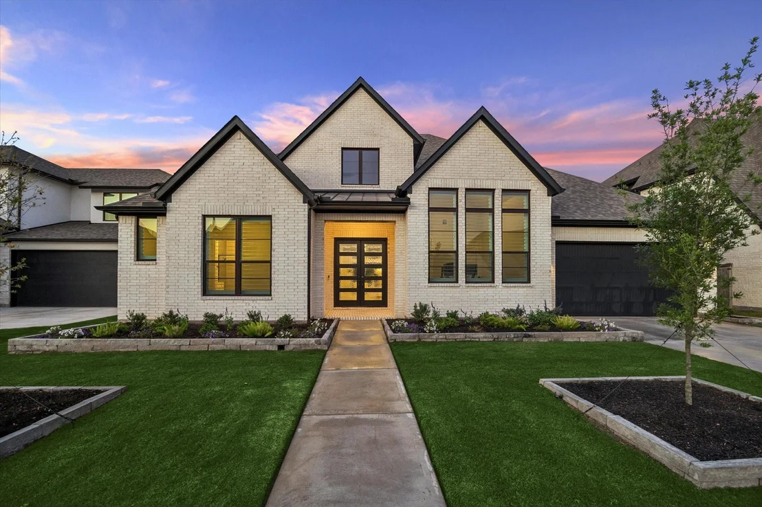 Photo of 4634 Sycamore Way Road