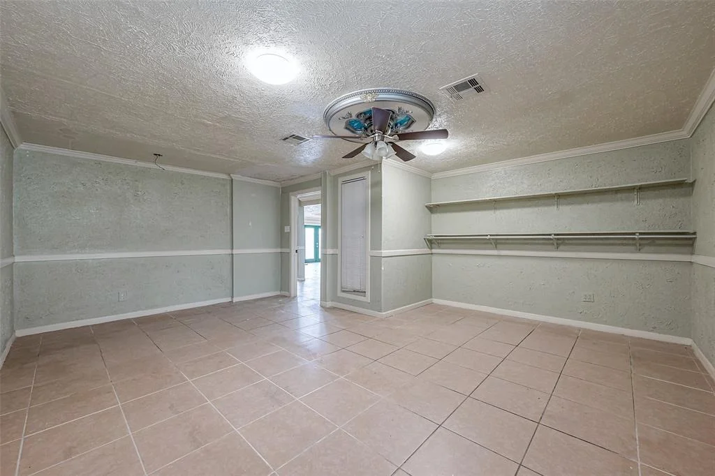 Photo of 701 Janisch Road