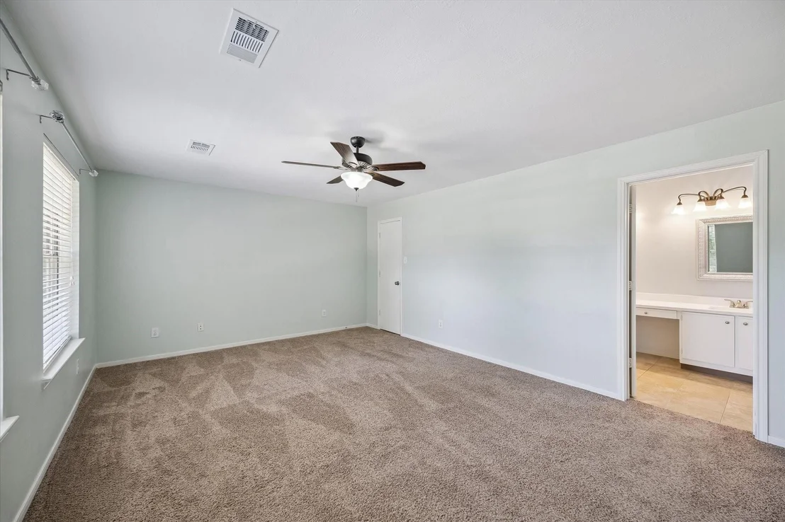 Photo of 13710 Klamath Falls Drive